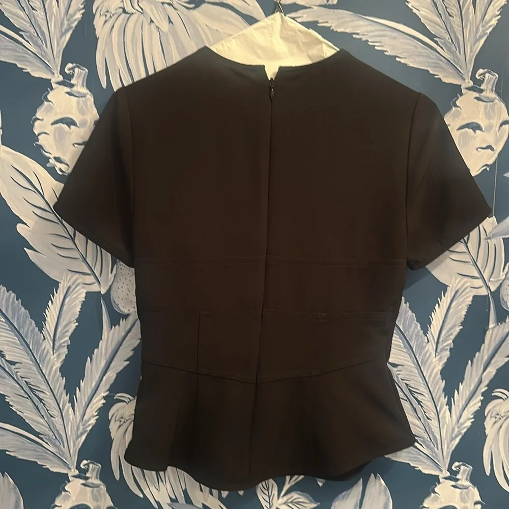 ALC back zip top - Picture 2 of 5